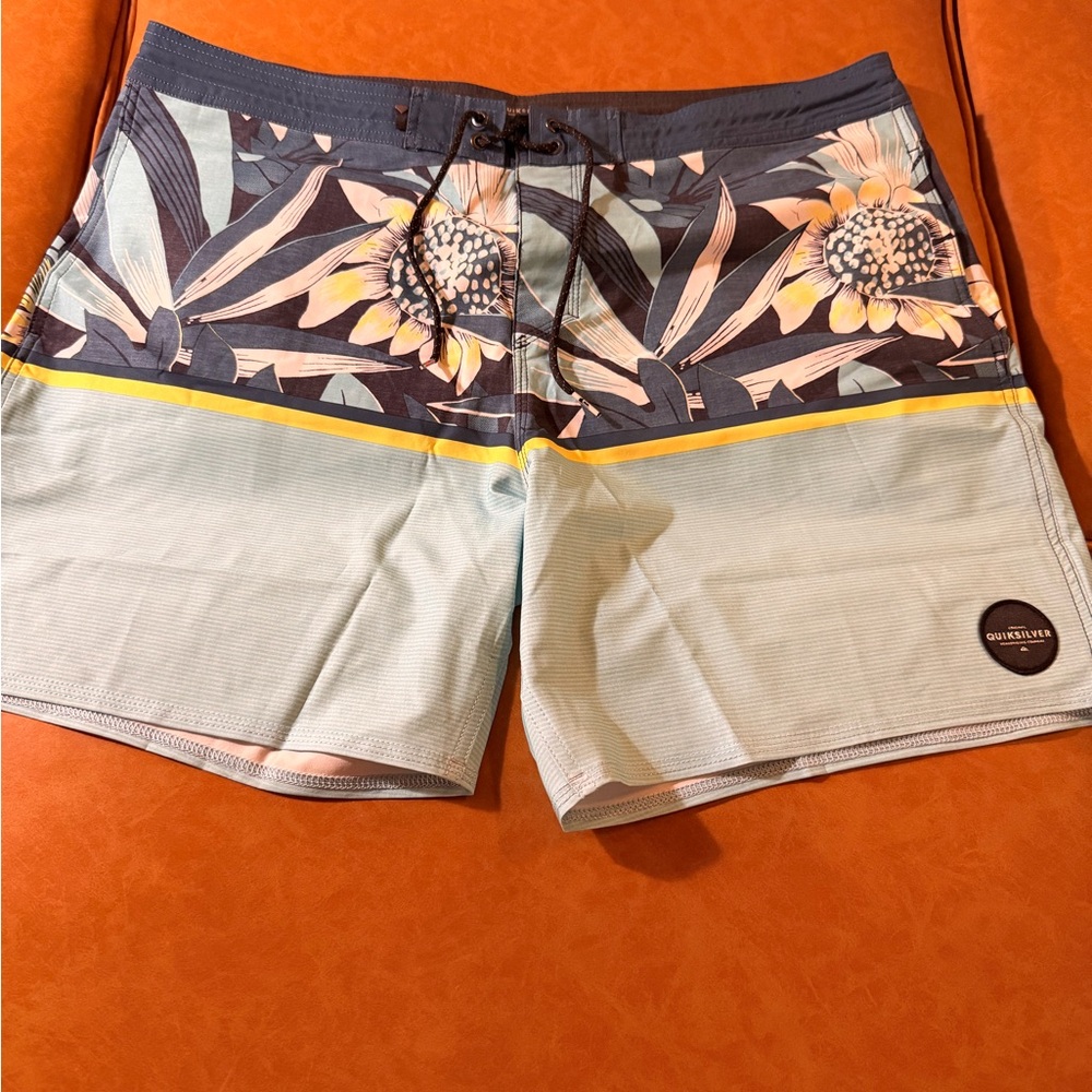 Quiksilver Floral Panel Light Blue and Navy Men’s Board Shorts
